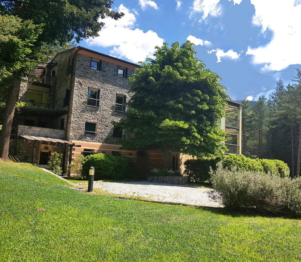 Il Bosco Di Campo Marzano Garden Apartments Borzonasca Eksteriør billede